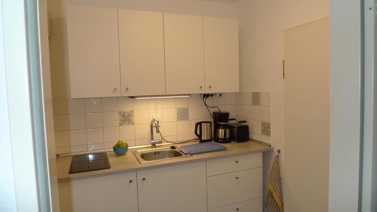 Aquamarin - Charmantes Appartement Mit Balkon Rostock Exteriör bild