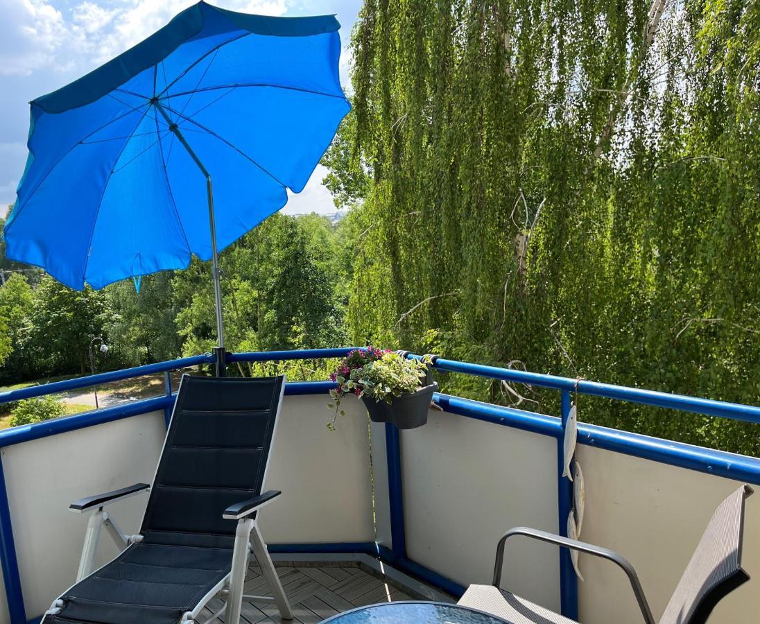 Aquamarin - Charmantes Appartement Mit Balkon Rostock Exteriör bild