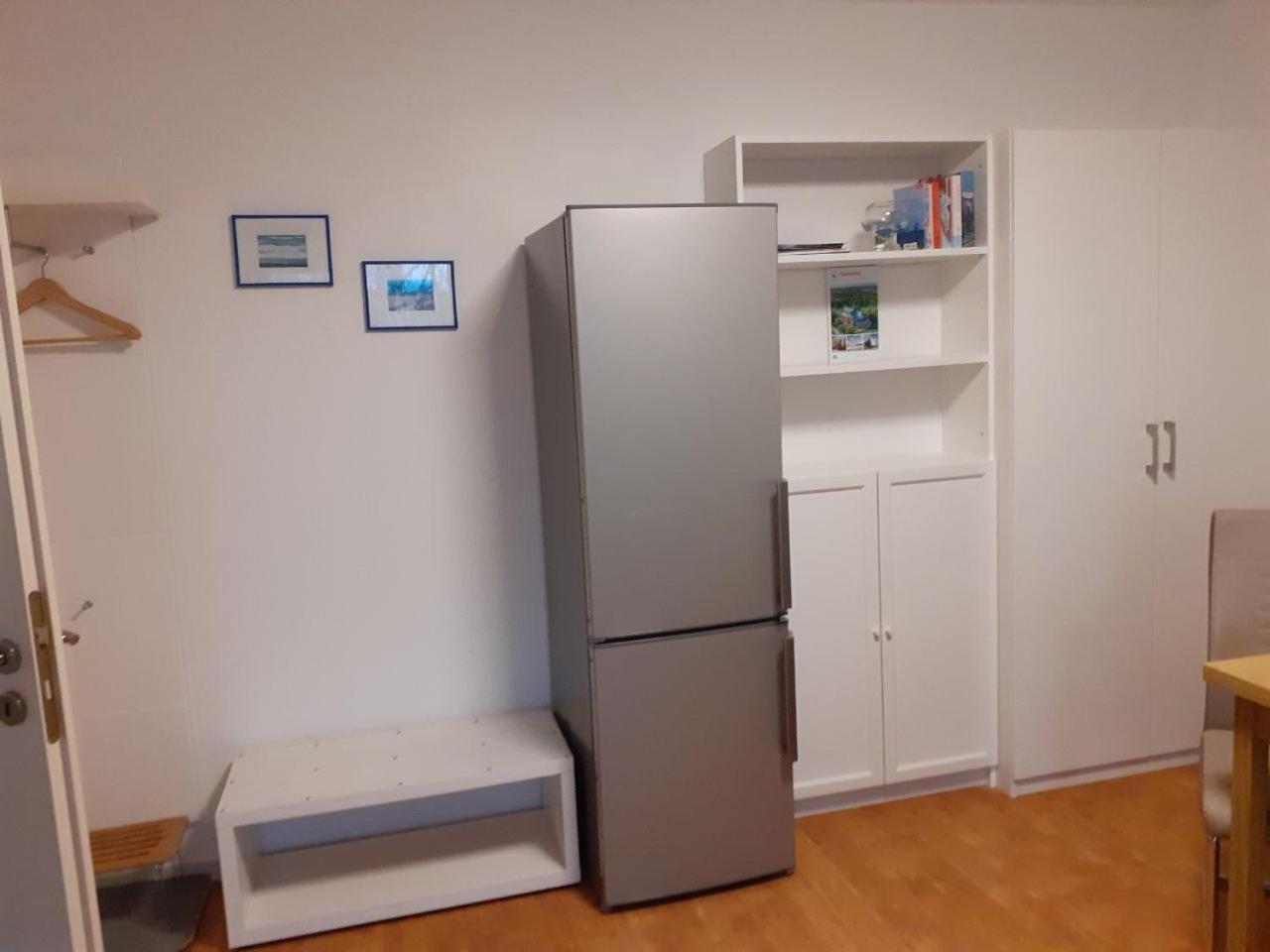 Aquamarin - Charmantes Appartement Mit Balkon Rostock Exteriör bild